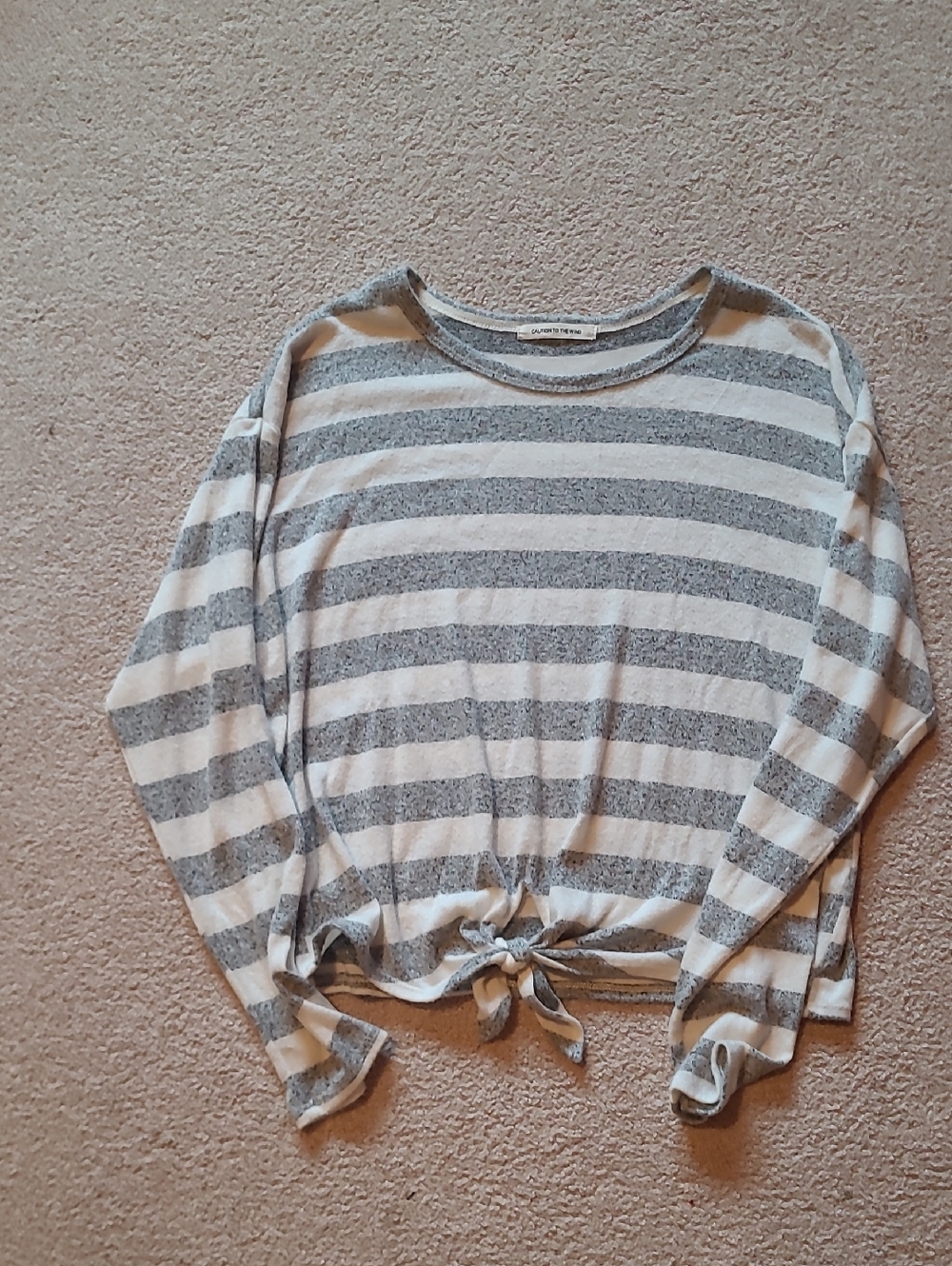 Striped Tie-Front Long Sleeve Top - Gray & White